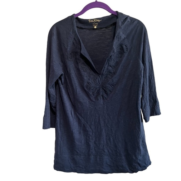 Lilly Pulitzer Kira Blouse in Just like New Condition - Picture 2 of 5